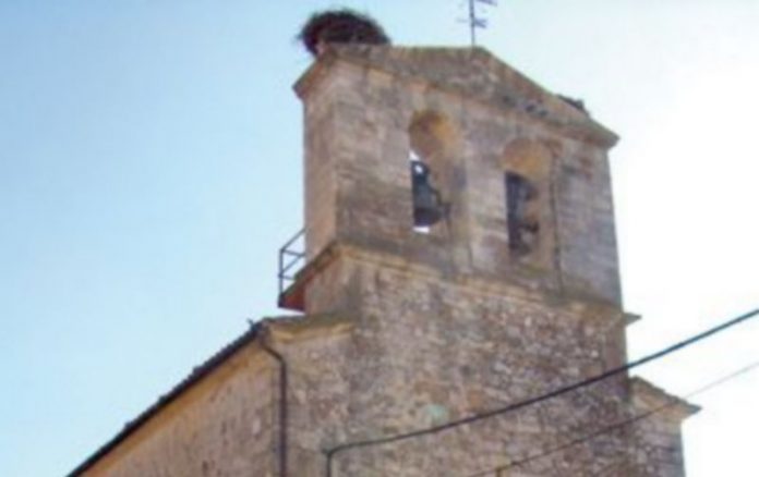 Localidad en calma Fotografía de la iglesia de San Román Abad