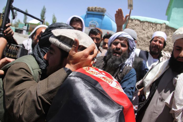Taliban greet people on Eid al-Fitr amid ceasefire in Paktia Taliban greet people on Eid al-Fitr amid ceasefire in Paktia