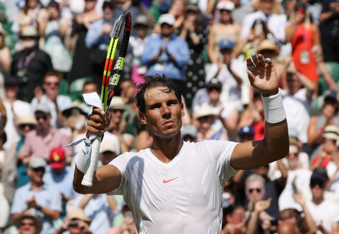 Wimbledon Championships Rafael Nadal celebrando su victoria contra el australiano Alex De Miñaur, ayer en la final de Wimbledon.