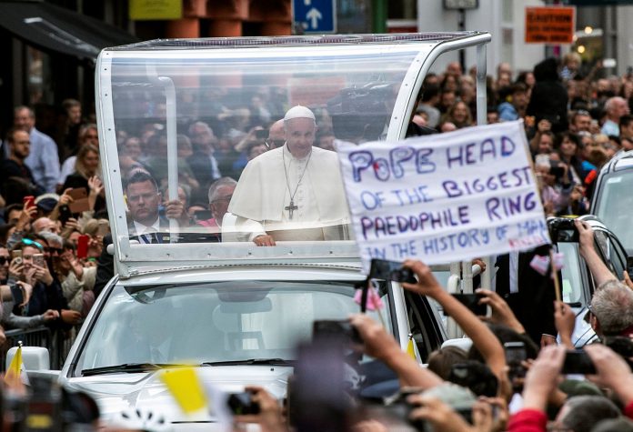 Papa Francisco El Papa Francisco durante uno de sus traslados en su visita a Irlanda por el Encuentro Mundial de las Familias.