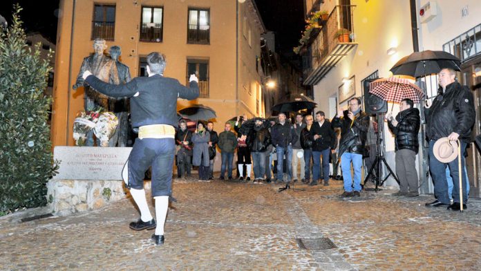 01kama_Ronda-Segoviana-Homenaje-Agapito-Marazuela-Carlos-Nuñez_KAM6593 01kama_Ronda-Segoviana-Homenaje-Agapito-Marazuela-Carlos-Nuñez_KAM6593