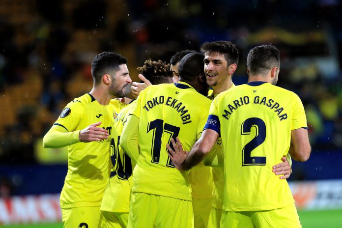 VILLARREAL SPARTAK MOSCÚ Los jugadores del Villarreal celebran el gol del joven Chukweze.