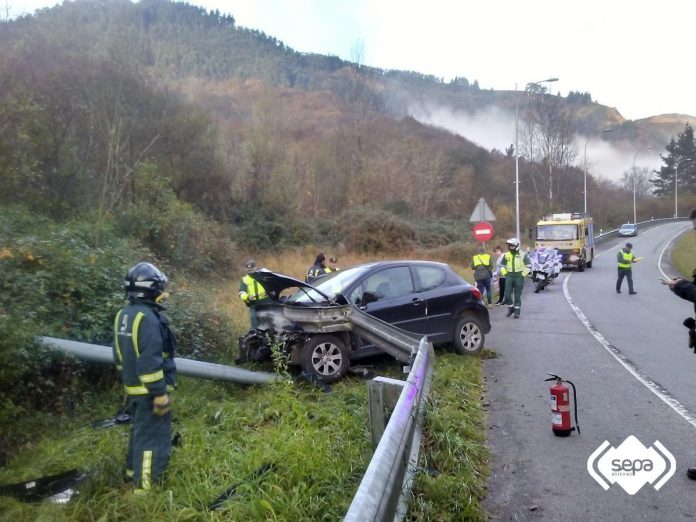 balance víctimas tráfico Las muertes en carreteras secundarias bajan al 74%.