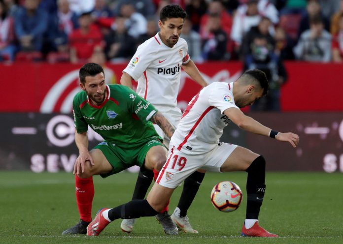 FUTBOL LALIGA SEVILLA-ALAVÉS Sevilla (sexto clasificado) y Alavés (séptimo) se mantienen en la pelea por entrar en competición europea.