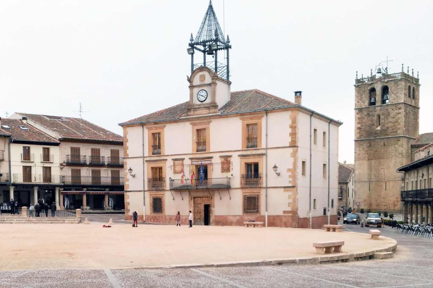 La villa de <h3 class='enlacePalabraNoticia'>Riaza</h3>, declarada Bien de Inter�s Cultural