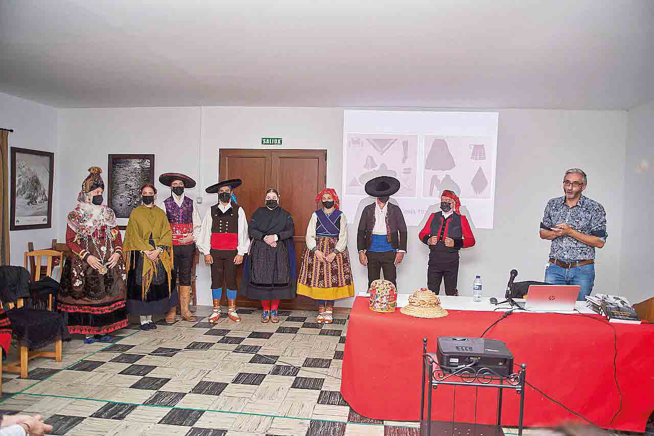 La indumentaria tradicional segoviana a estudio