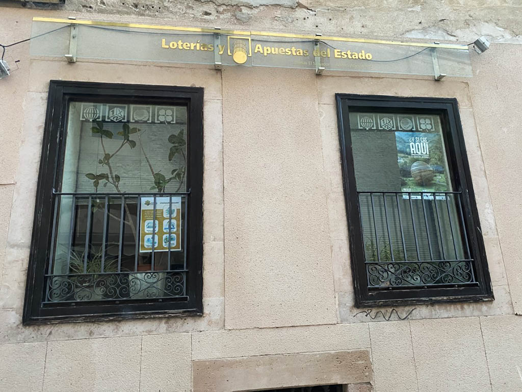 La Administraci�n de <h3 class='enlacePalabraNoticia'>Sep�lveda</h3> reparte un mill�n de euros en el D�a de la Madre