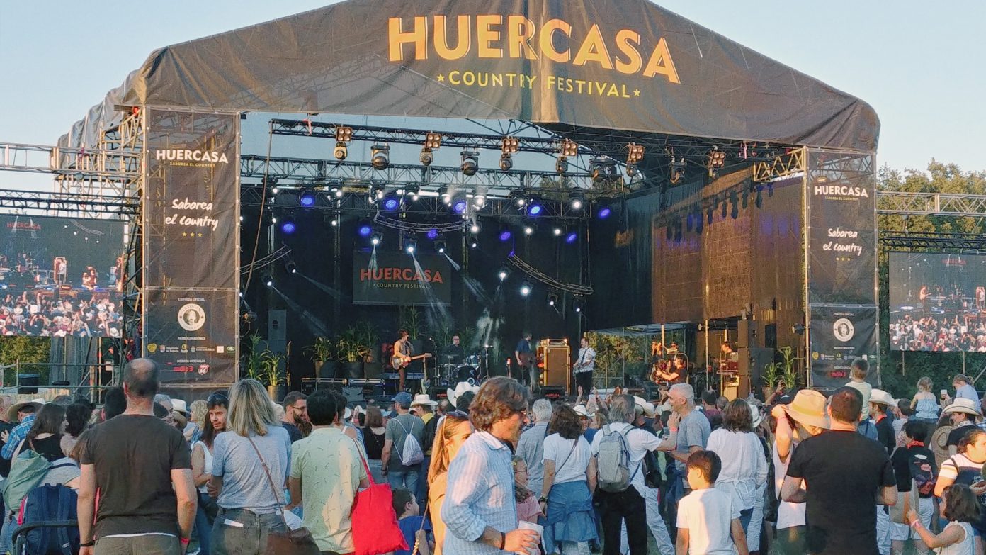 <h3  class='enlacePalabraNoticia'>Riaza</h3> celebra la vuelta del �Huercasa Festival�