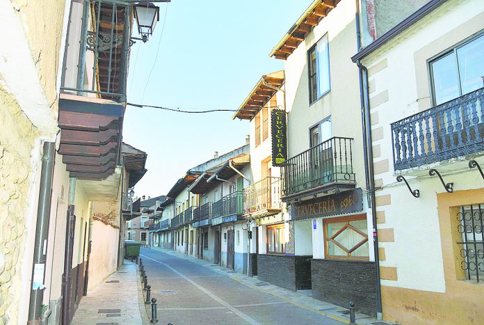 Explosi�n en una vivienda de <h3 class='enlacePalabraNoticia'>Riaza</h3> por una fuga de gas