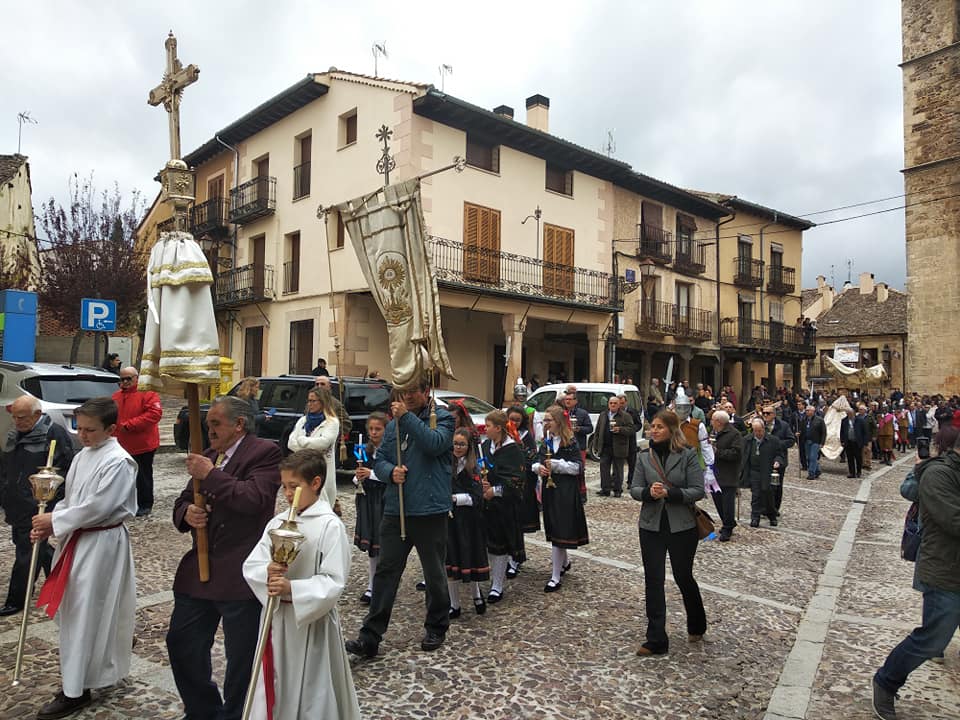 Los actos y las procesiones de <h3 class='enlacePalabraNoticia'>Riaza</h3> empezar�n el domingo
