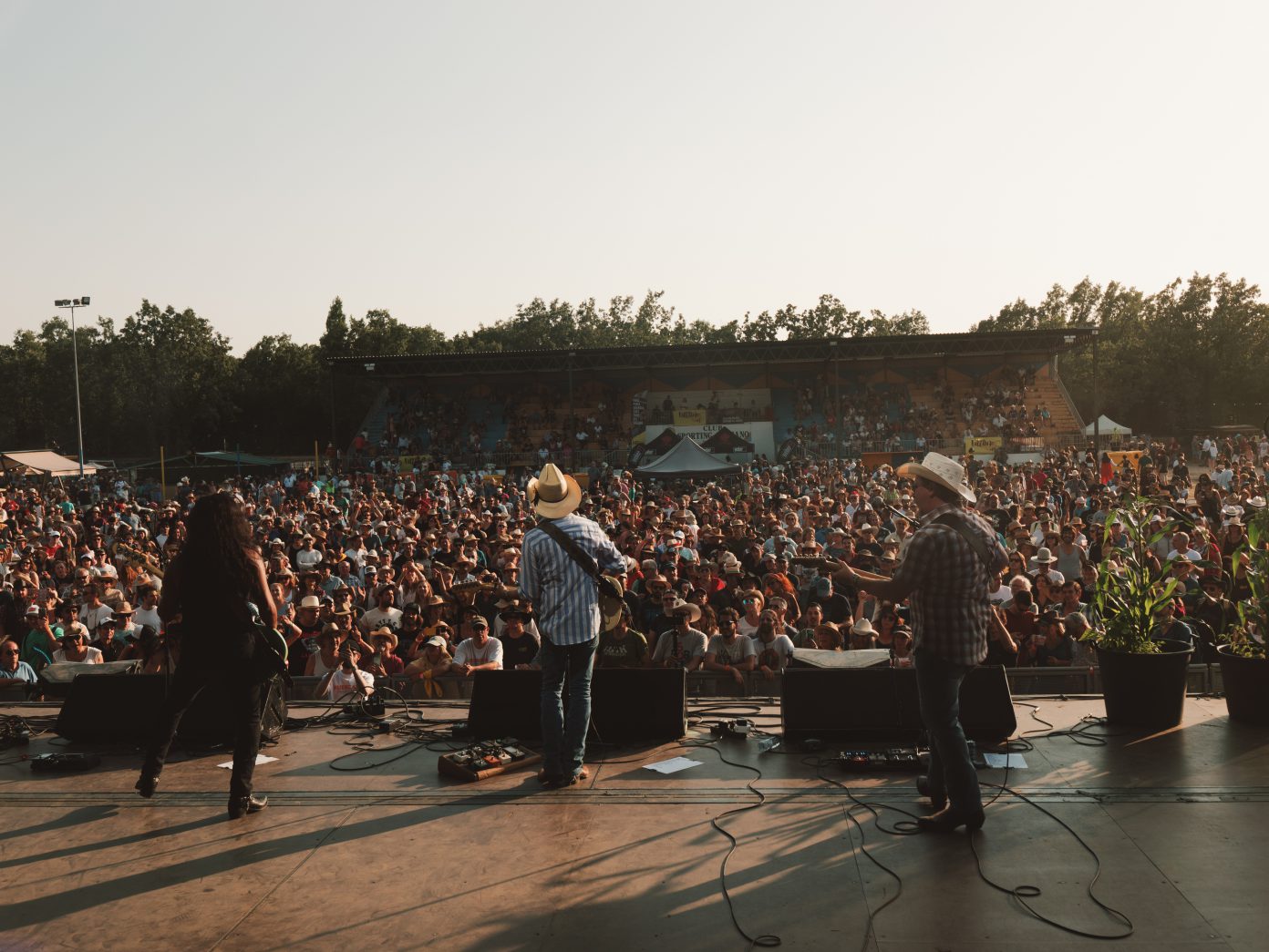 Arranca una nueva edici�n del <h3 class='enlacePalabraNoticia'>Huercasa <h3 class='enlacePalabraNoticia'>Country Festival</h3></h3> en <h3 class='enlacePalabraNoticia'>Riaza</h3>