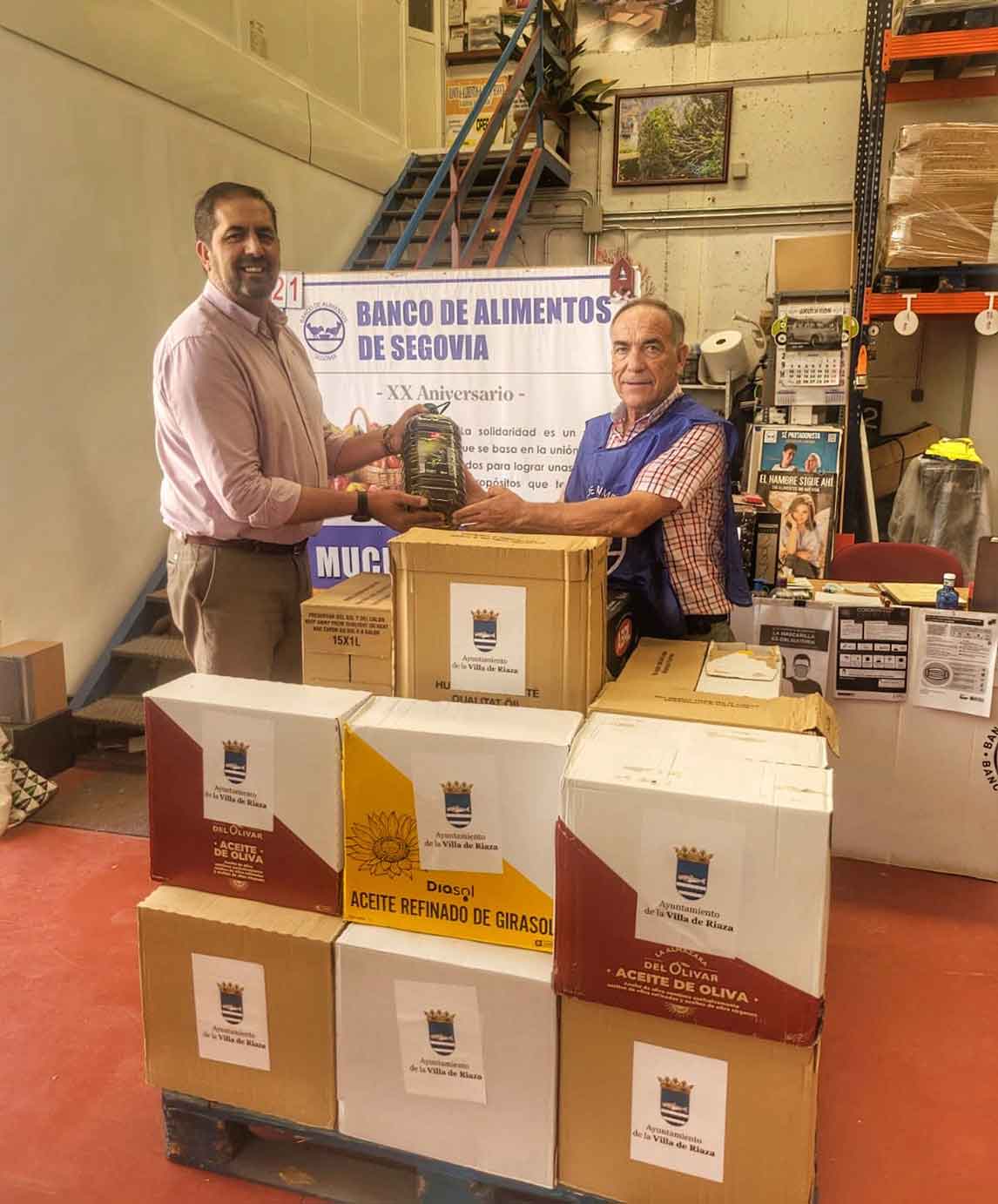 Donaci�n para el Banco de Alimentos de <h3 class='enlacePalabraNoticia'>Segovia</h3> en <h3 class='enlacePalabraNoticia'>Riaza</h3>