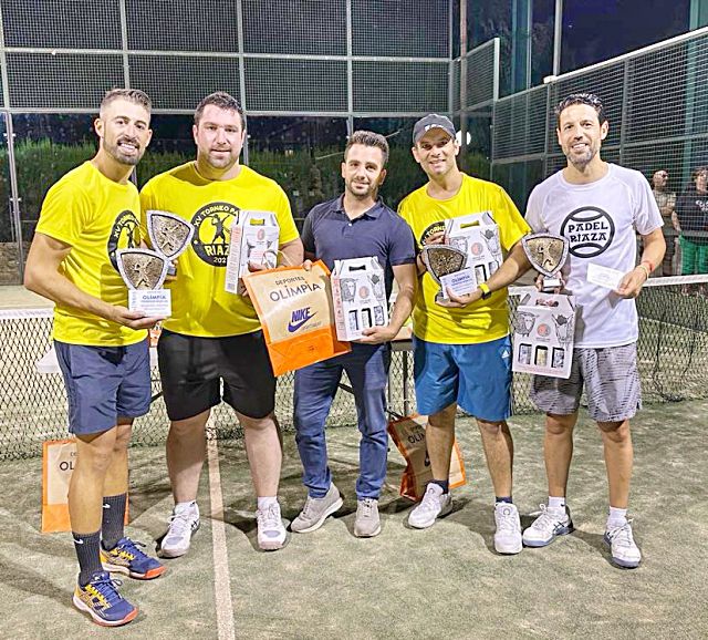 El torneo de p�del �Villa de Riaza� celebr� su XV edici�n el fin de semana
