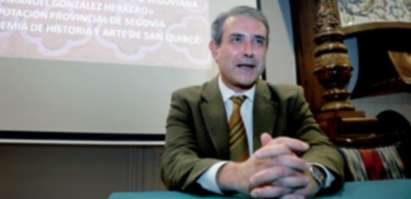 Rafael Ruiz diserta sobre el esgrafiado en el contexto internacional