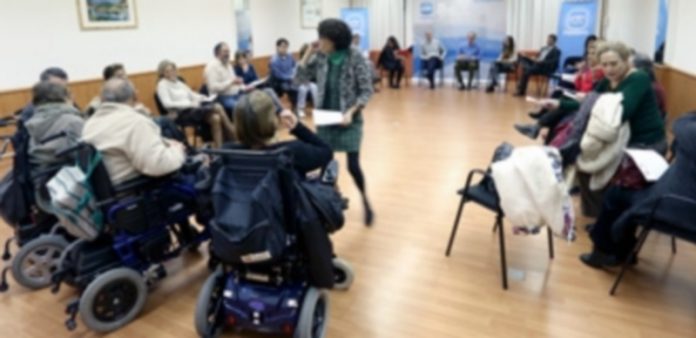El PP abrió su foro “Pasión por Segovia” debatiendo sobre asuntos sociales Un momento del primer foro “Pasión por Segovia”