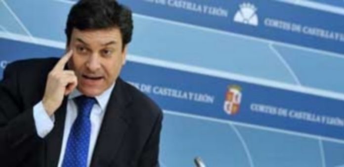El PP llama a cumplir los acuerdos para poder mantener la estabilidad El portavoz del Grupo Parlamentario Popular en las Cortes de Castilla y León