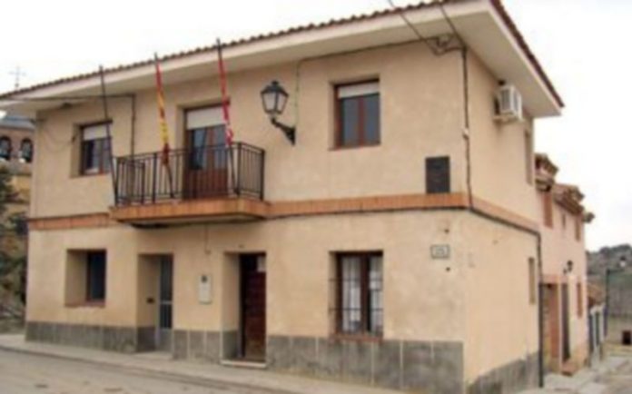 Hay que empadronarse Casa Consistorial. / F. B
