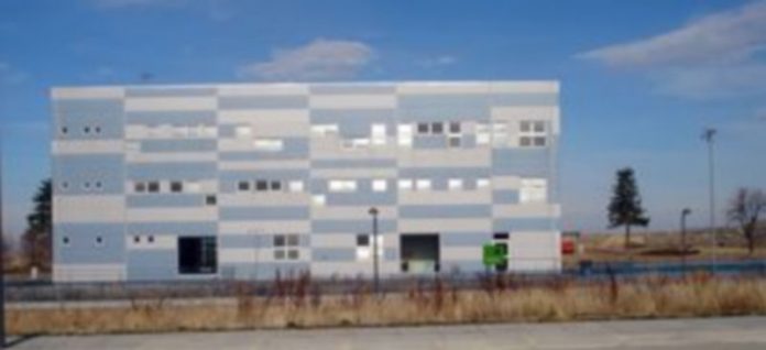 Siete negocios comienzan a utilizar el nuevo vivero empresarial de la Cámara de Comercio El Vicam es un moderno vivero de empresas con una capacidad de hasta 37 despachos./ EL ADELANTADO