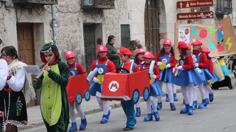 El concurso de disfraces de Carnaval se abre a toda la comarca de Cuéllar