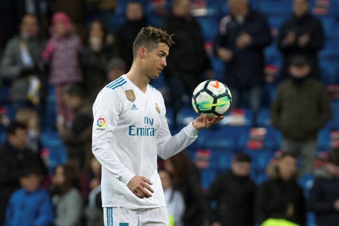 Real Madrid - Girona Cristiano Cristiano Ronaldo pasa por su mejor momento de la temporada después de marcar cuatro goles al Girona en la última jornada de la Liga Santander.