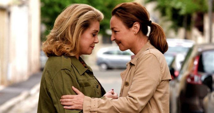 'Dos mujeres' Catherine Deneuve (i) y Catherine Frost protagonizan una película que se estrena el viernes en España.