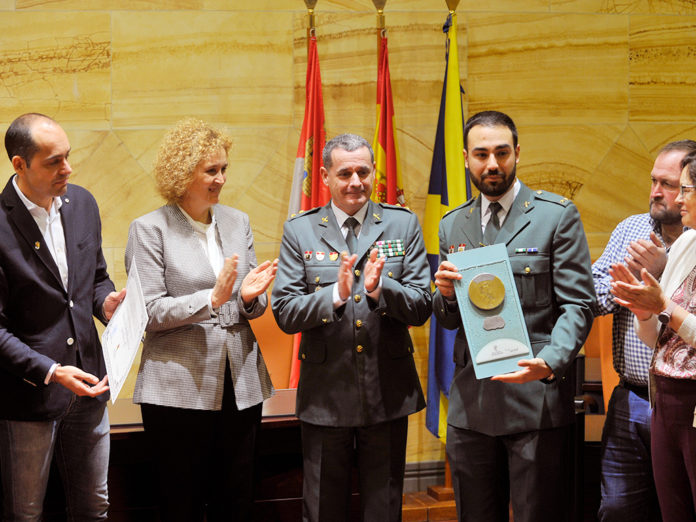 17-1kama_San-Ildefonso-Medalla-Oro-Guardia-Civil_KAM0593