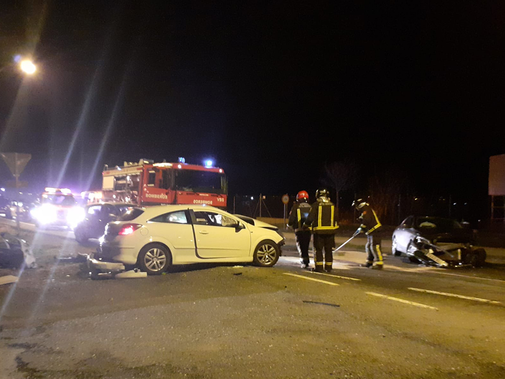 Cinco personas heridas en un accidente en la CL601 El Adelantado de Cinco personas heridas en un accidente en la CL601 El Adelantado de