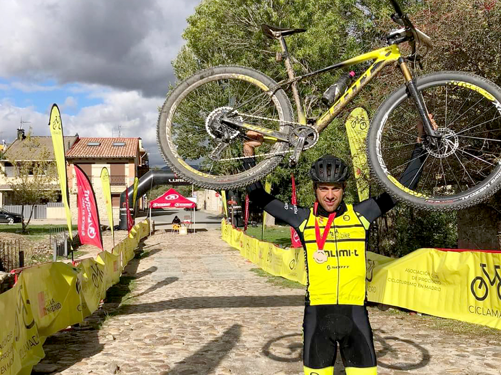 Francisco Herrero revalida el título en la Sierra Norte Bike Challenge