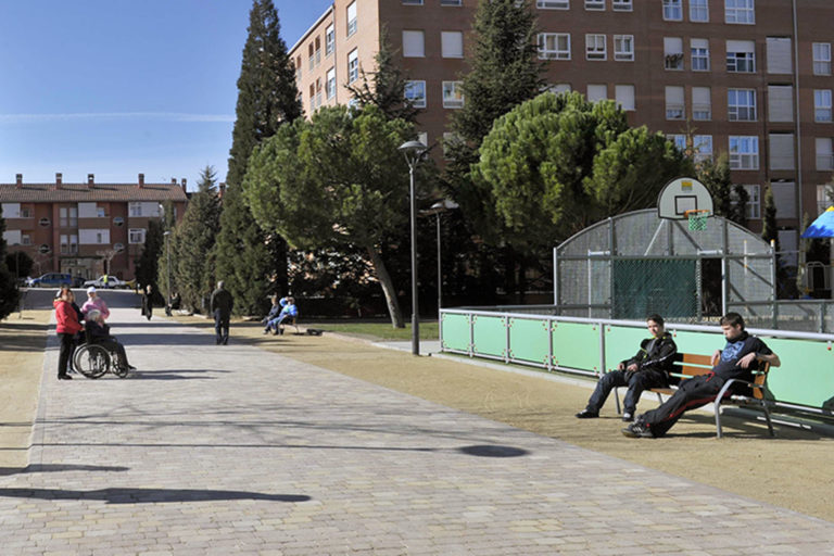 El IMD cambiará el pavimento de dos pistas en La Albuera y Nueva Segovia