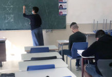 UGT pide que se vacune frente al Covid lo antes posible al profesorado