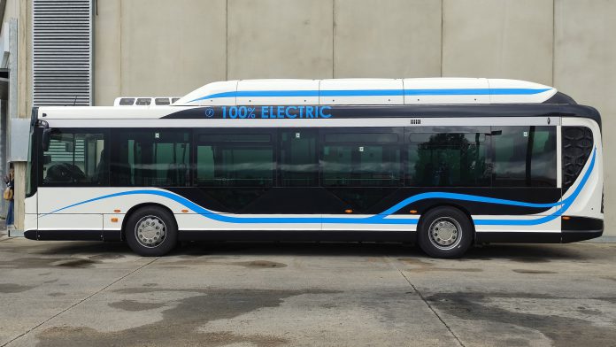 10 01 Autobus electrico web