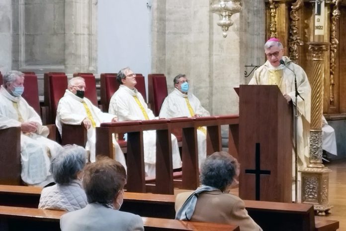 Monseñor Franco, en un momento de la homilía de la misa de clausura de la fase diocesana del Sínodo. / EL ADELANTADO