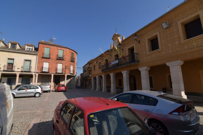 Ayuntamiento de Fuentepelayo. Foto: José Antonio Santos.
