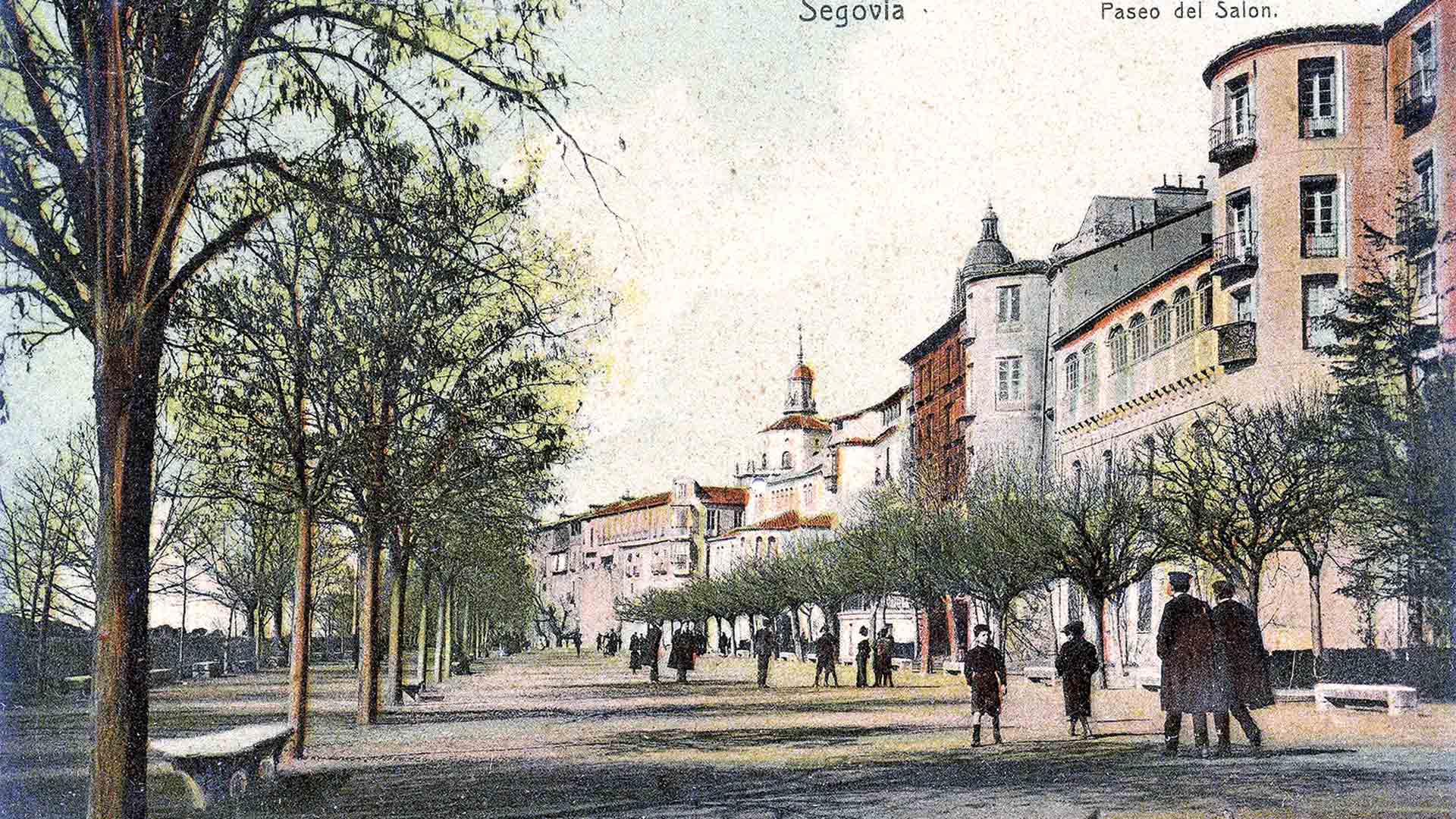 El salón a principios del S. XX. A la derecha, la alineación de acacias de sombra plantadas en 1882 (Postal. Col. Juan Pedro Velasco Sayago).