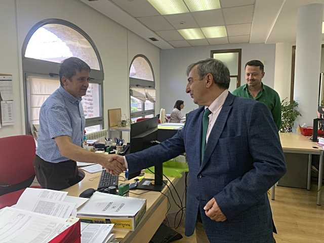 José Luis Sanz Merino, durante su visita a la Dirección Provincial de Educación.
