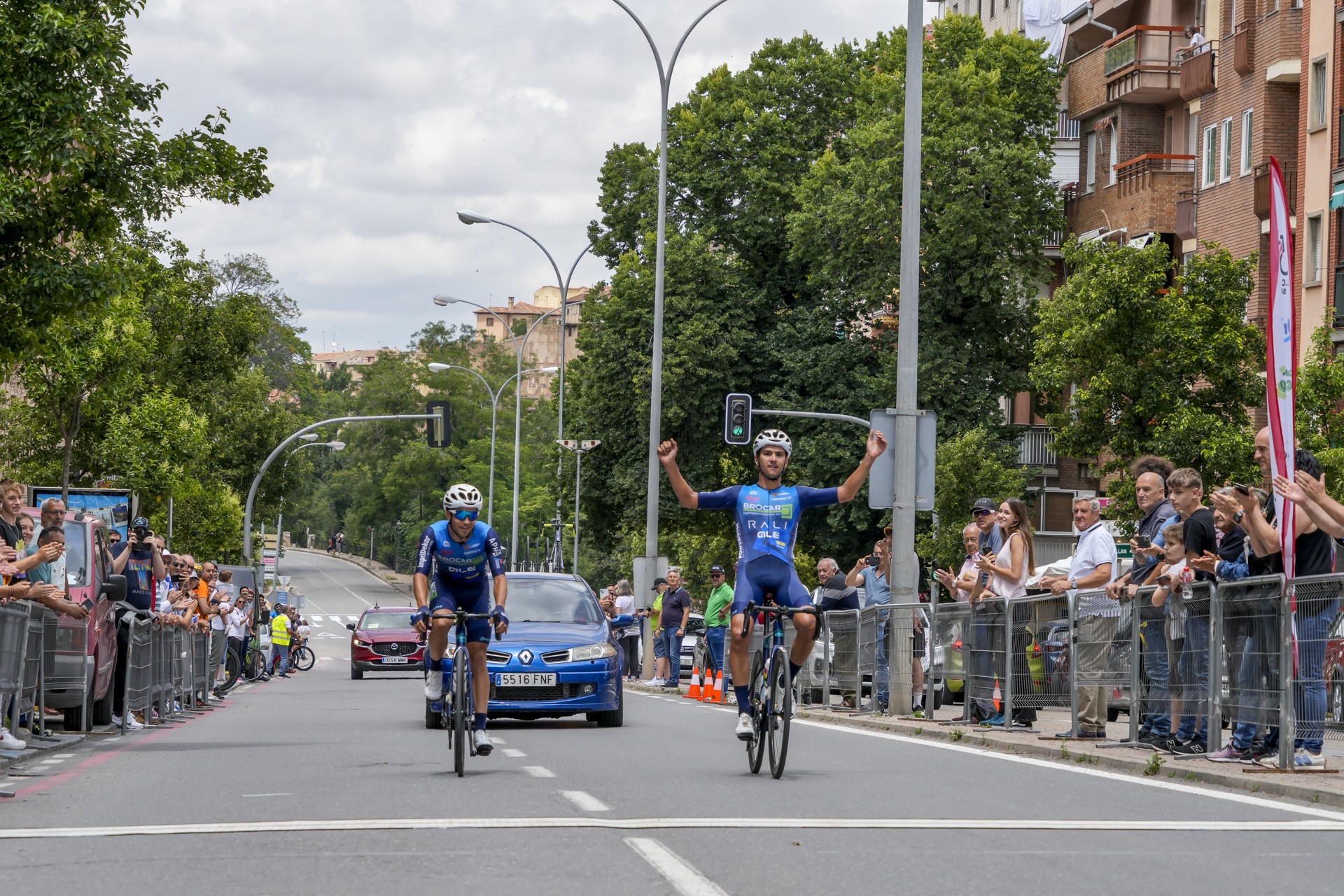 La Vuelta tuvo color azul El Adelantado de Segovia